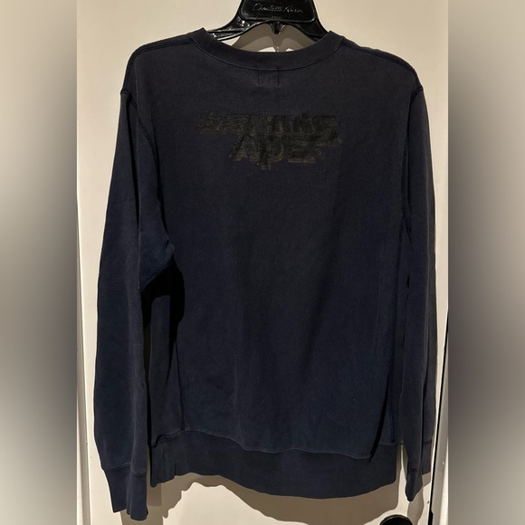 A Bathing APE Crew Neck Big Logo in Navy Size Small - Picture 3 of 8